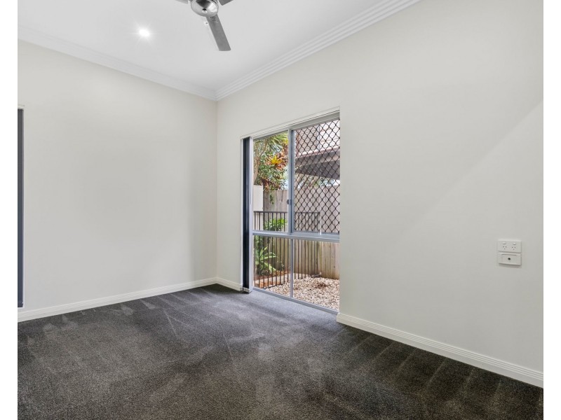 53 Victor Avenue, Paradise Point QLD 4216