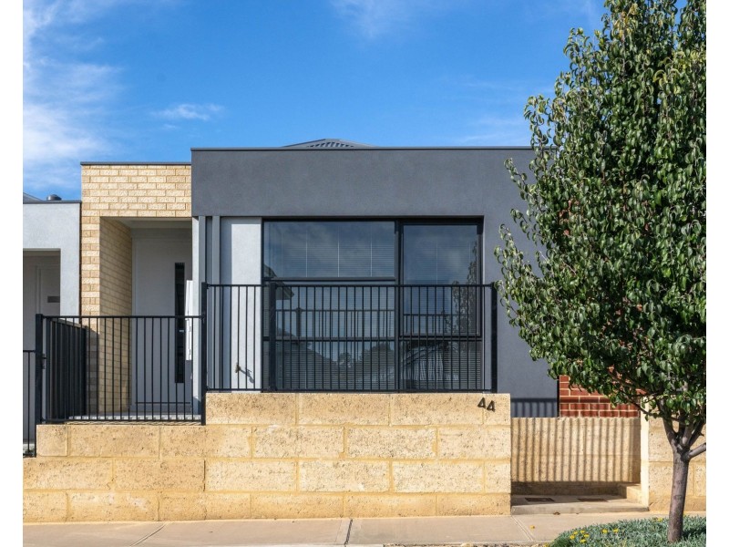 44 Conifer Place, Kardinya WA 6163
