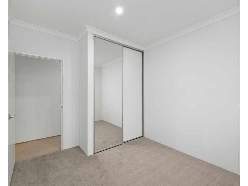 44 Conifer Place, Kardinya WA 6163