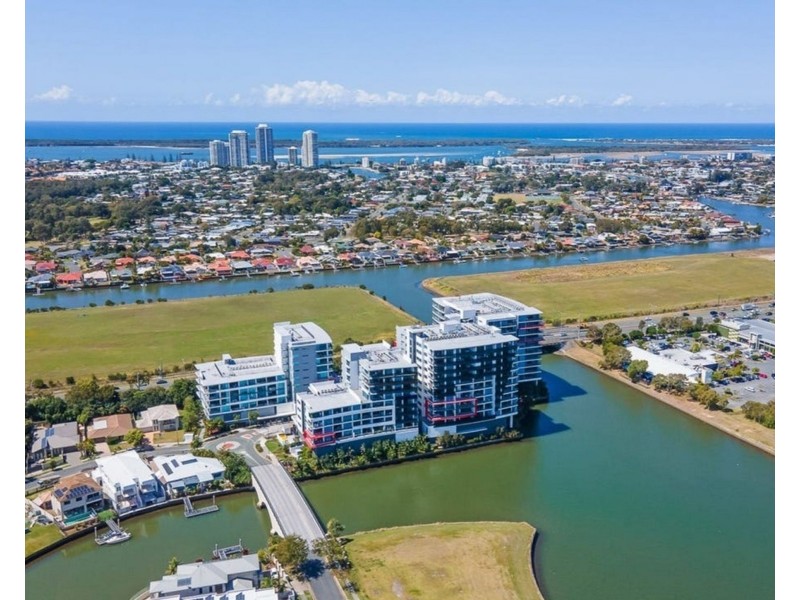 2704/25-31 East Quay Drive, Biggera Waters QLD 4216