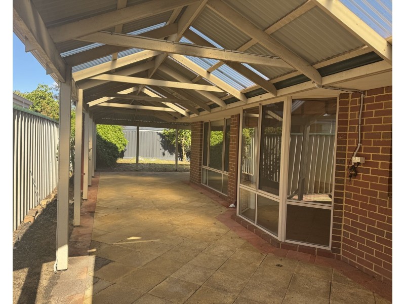 58 Zarazoga Drive, Port Kennedy WA 6172