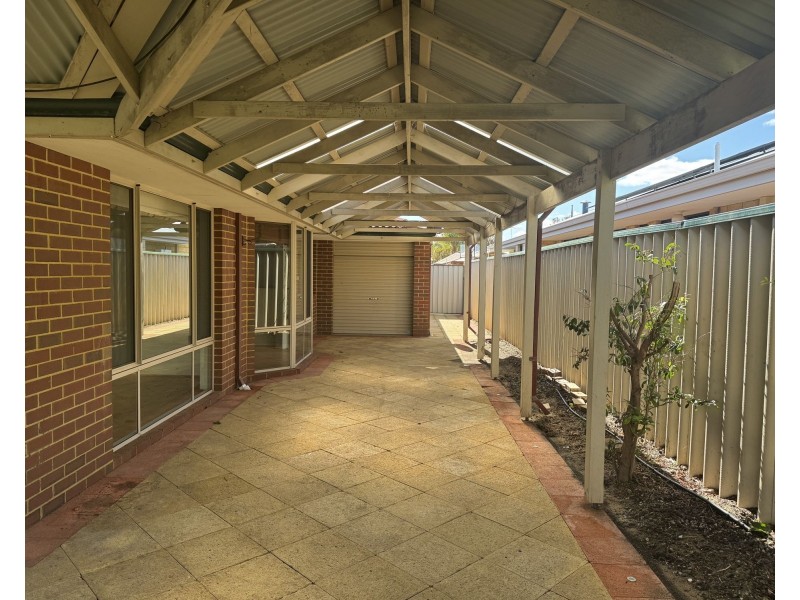 58 Zarazoga Drive, Port Kennedy WA 6172