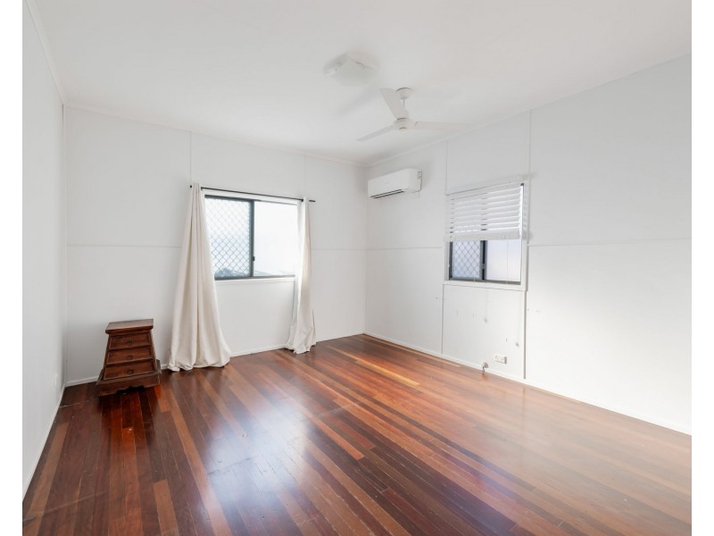 40 Dunn Road, Avenell Heights QLD 4670