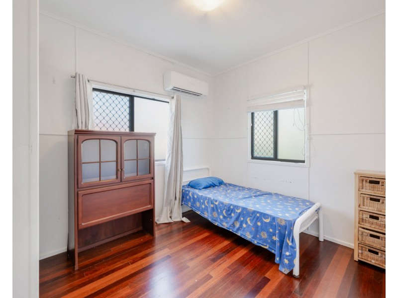 40 Dunn Road, Avenell Heights QLD 4670