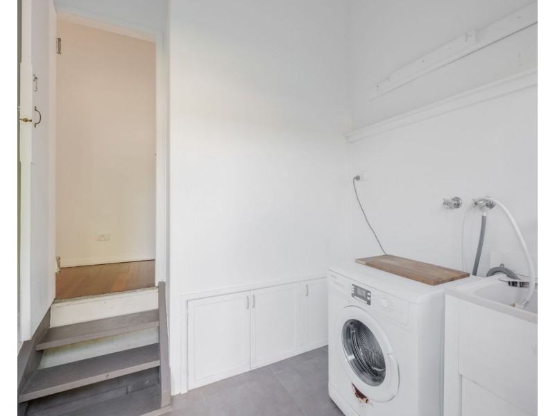 40 Dunn Road, Avenell Heights QLD 4670