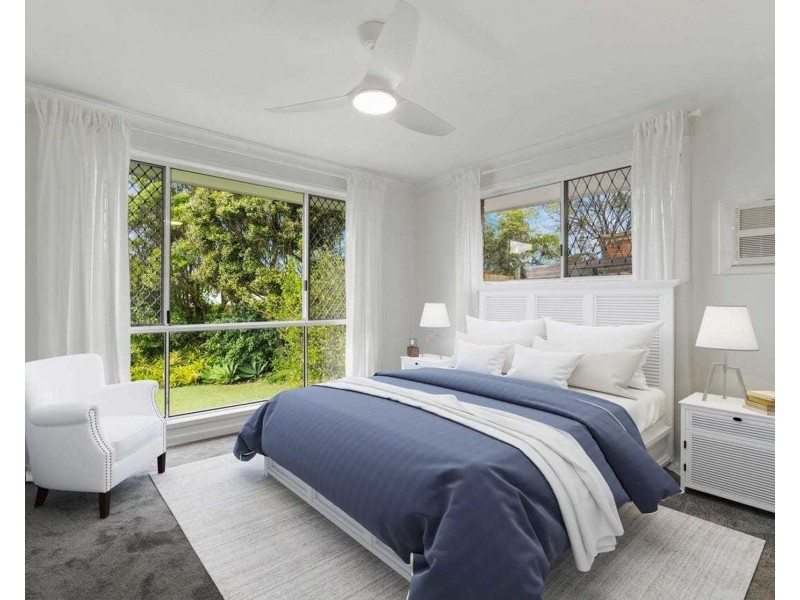 31 Yorkshire Cres, Mount Warren Park QLD 4207