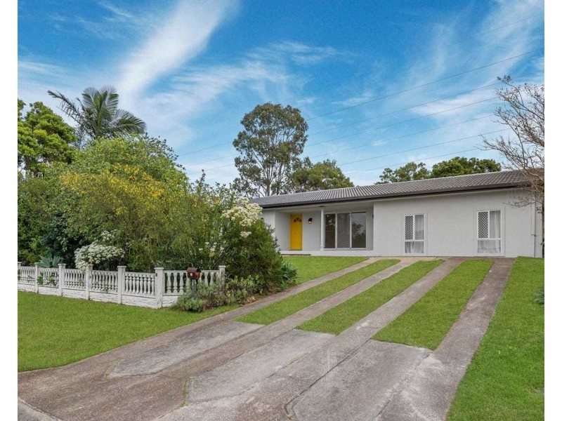 31 Yorkshire Cres, Mount Warren Park QLD 4207