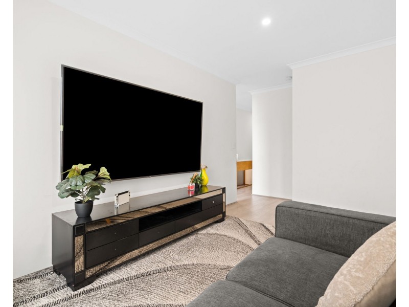 14 Barton Street, Aveley WA 6069