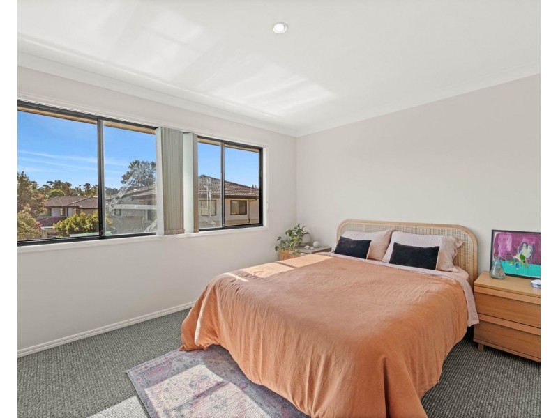 10/1 Secondary Str, Upper Coomera QLD 4209