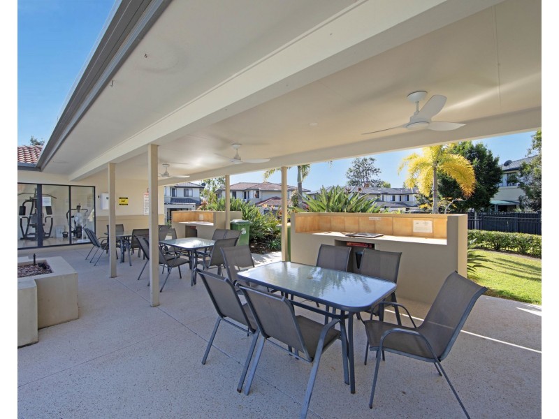10/1 Secondary Str, Upper Coomera QLD 4209