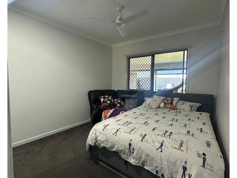 7 Zucchero Lane, Ashfield QLD 4670