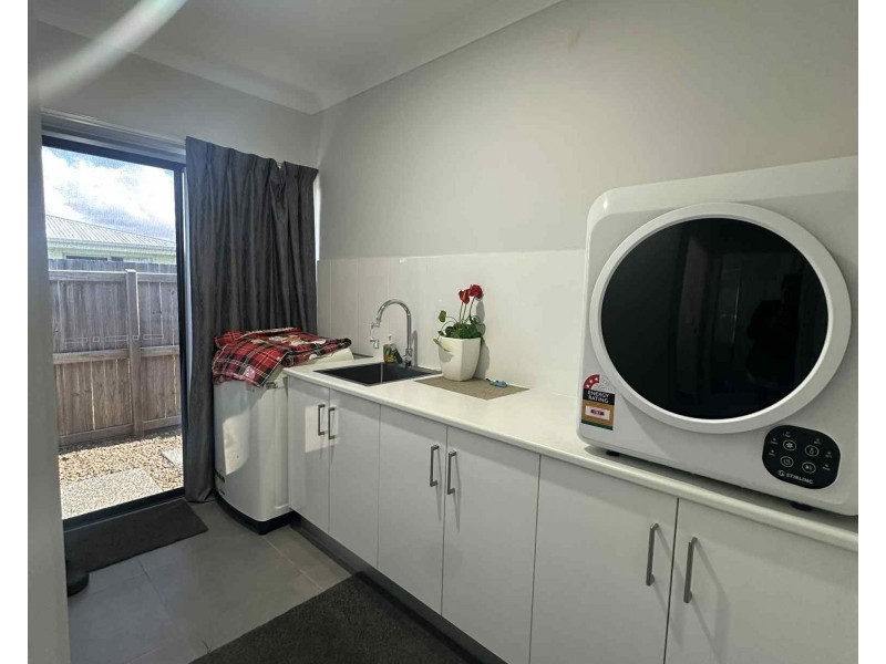 7 Zucchero Lane, Ashfield QLD 4670