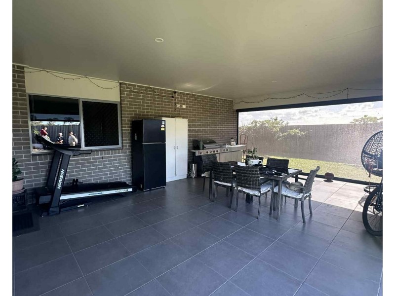 7 Zucchero Lane, Ashfield QLD 4670