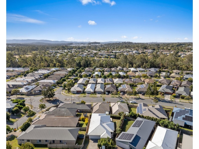 27 Wren Street, Redbank Plains QLD 4301