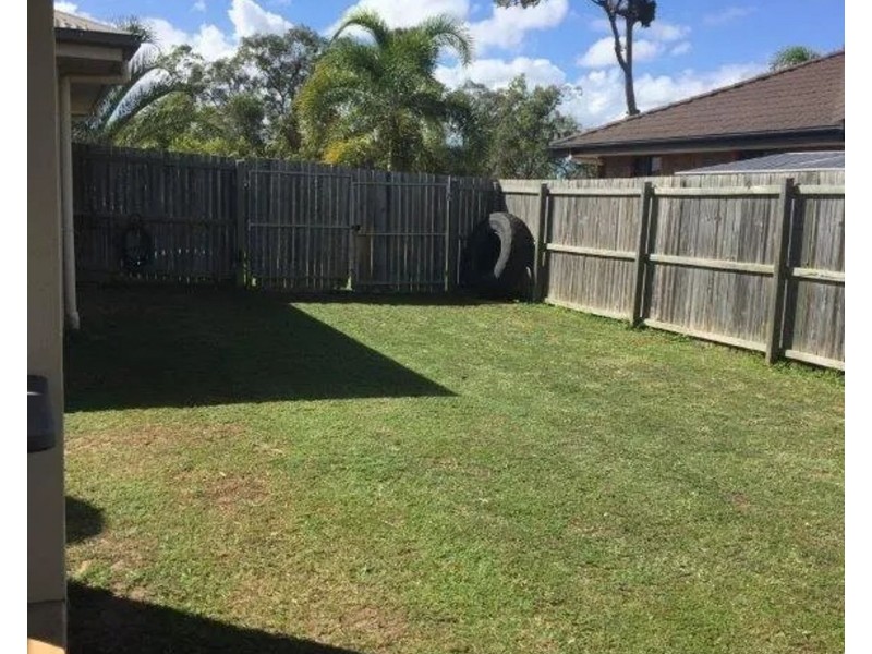 5 Neville Drive, Branyan QLD 4670