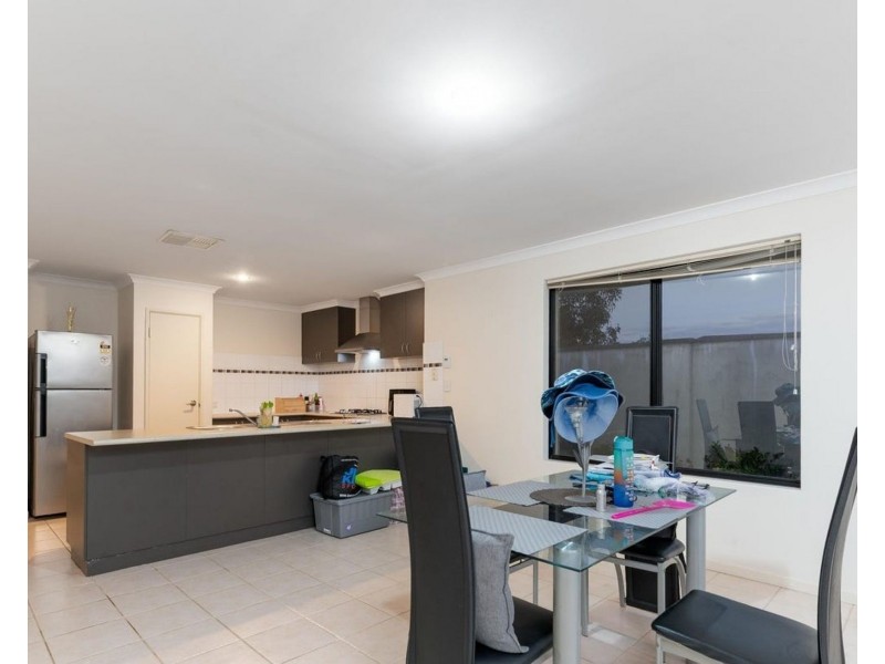 42 Musselbrook Trail, Ellenbrook WA 6069
