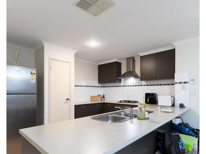 42 Musselbrook Trail, Ellenbrook WA 6069