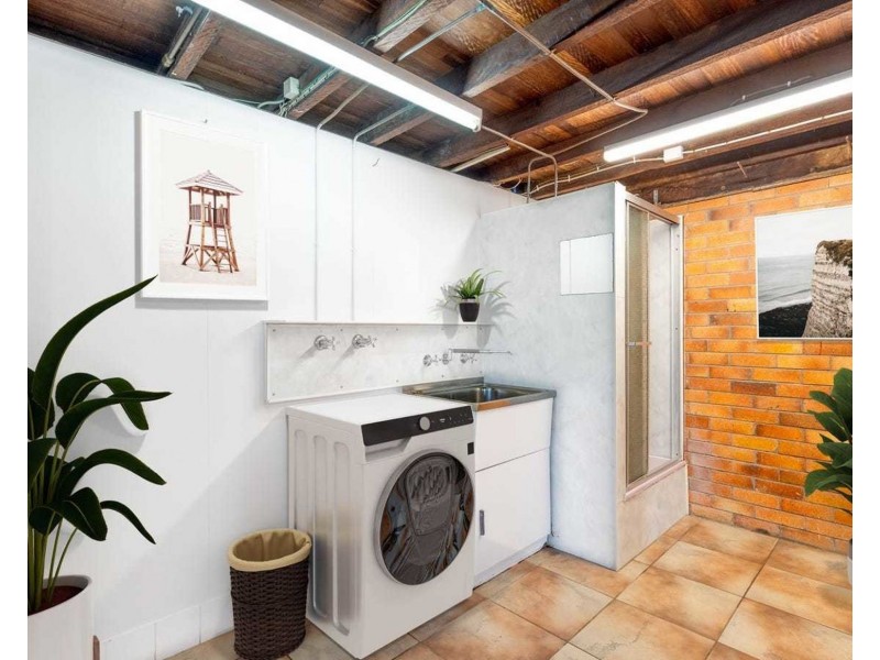 12 Lucas Street, Kepnock QLD 4670