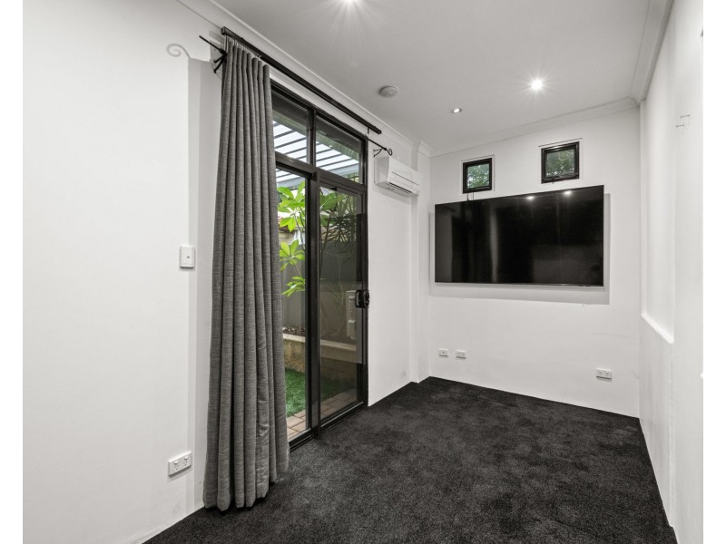 1/39 Mill Point Road, South Perth WA 6151