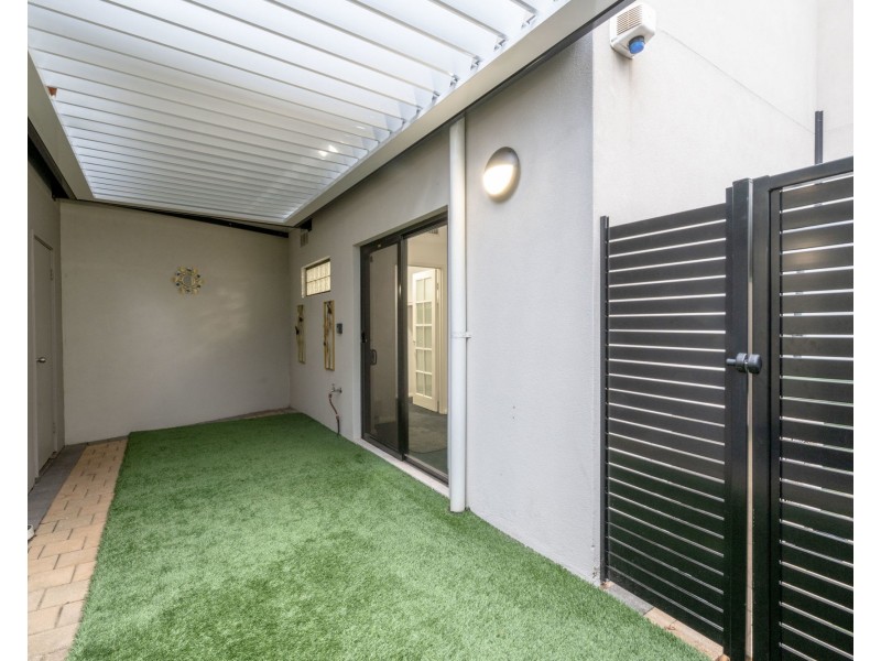 1/39 Mill Point Road, South Perth WA 6151