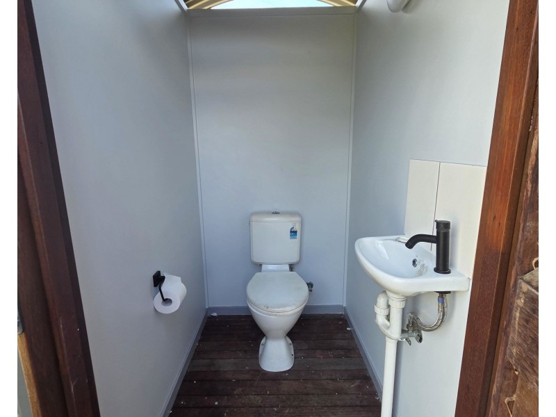 212 Walker Street, Svensson Heights QLD 4670