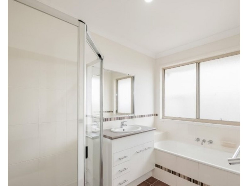 14 EXPLORERS WAY, Bargara QLD 4670