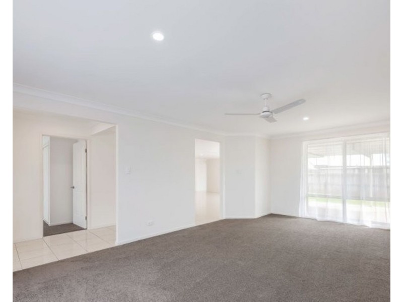 14 EXPLORERS WAY, Bargara QLD 4670