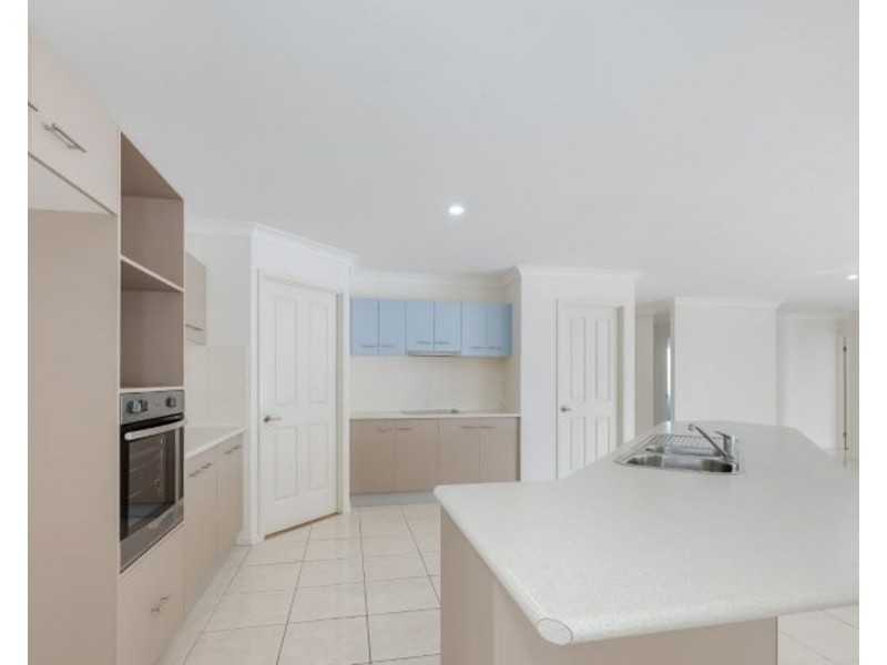 14 EXPLORERS WAY, Bargara QLD 4670