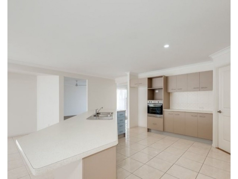 14 EXPLORERS WAY, Bargara QLD 4670