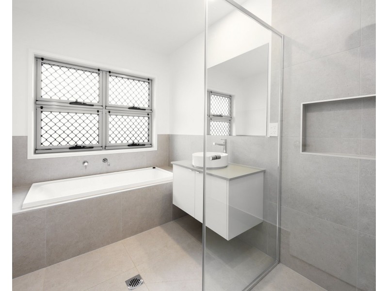 23 Wistera Street, Beach Links, Bargara QLD 4670