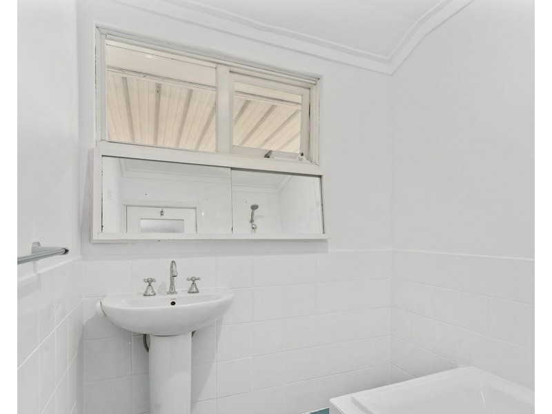 22 Flora Avenue, Bayswater WA 6053