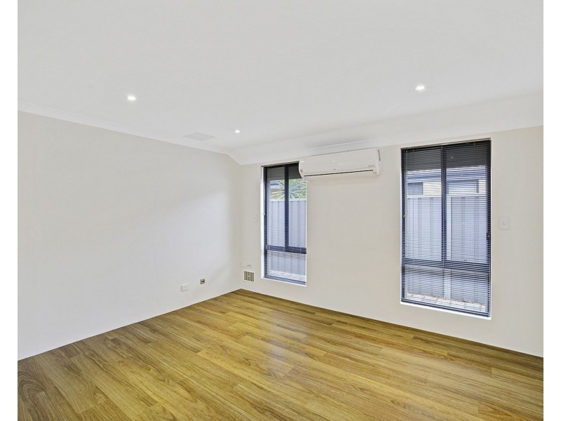 233 Landsdale Road, Landsdale WA 6065