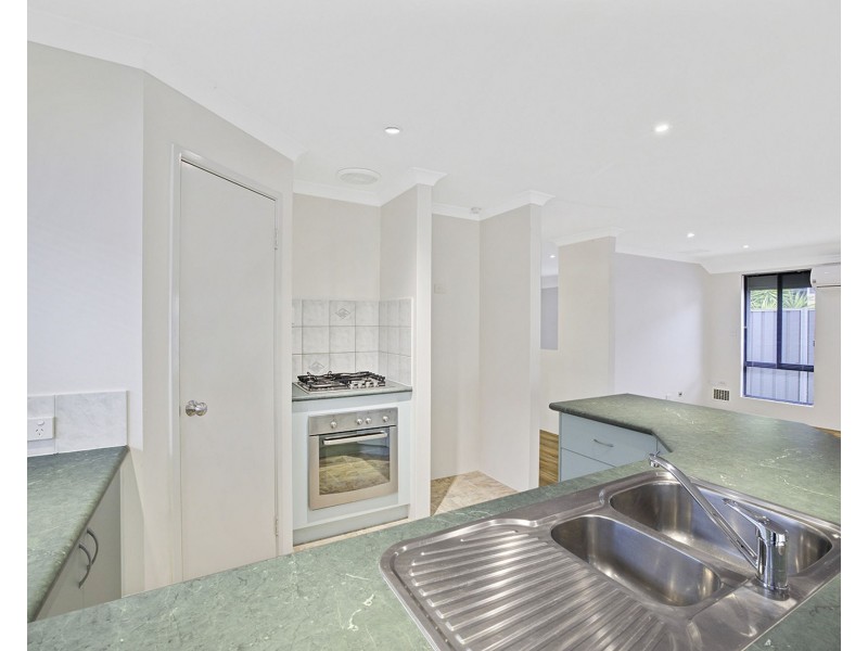 233 Landsdale Road, Landsdale WA 6065