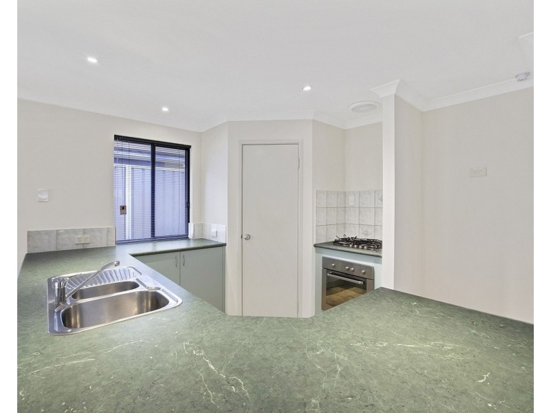 233 Landsdale Road, Landsdale WA 6065