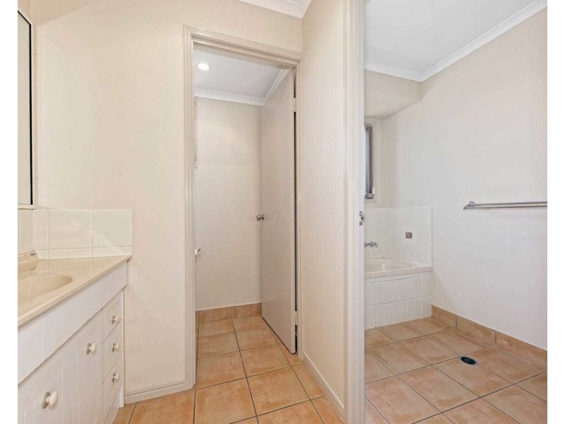 15 Michel Lane, Avoca QLD 4670