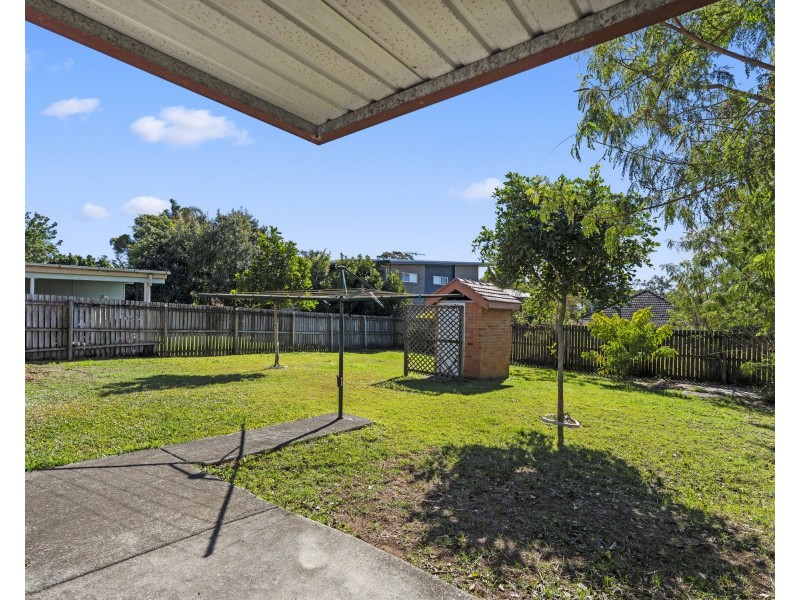 8 Toongarra Road, Leichhardt QLD 4305