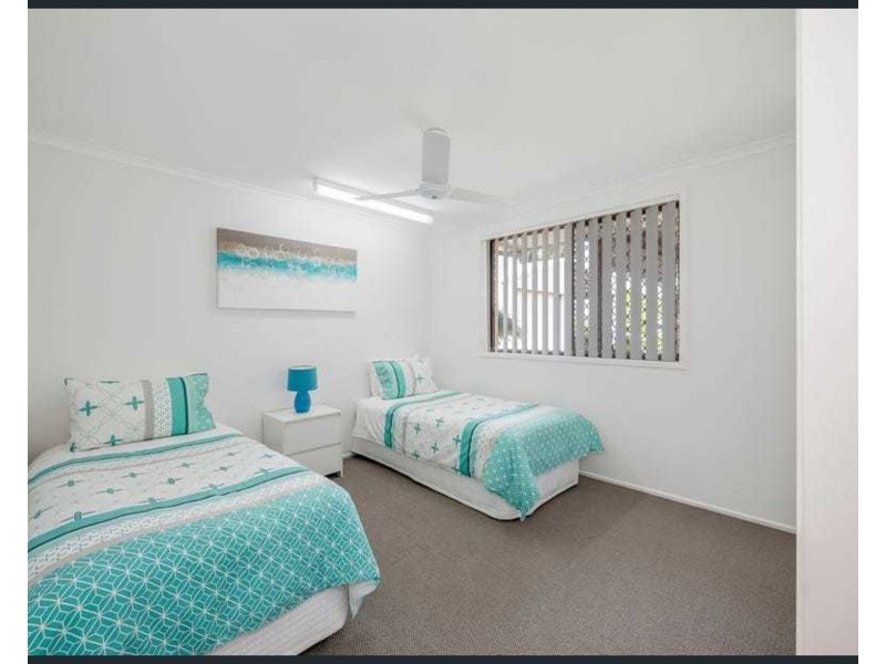 25 Jenalyn Cresent, Avoca QLD 4670