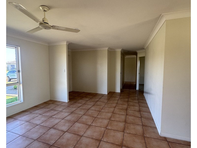 3 Santina Drive, Kalkie QLD 4670