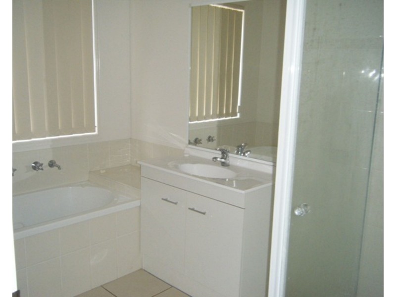 15 Hopton Place, Bundaberg North QLD 4670