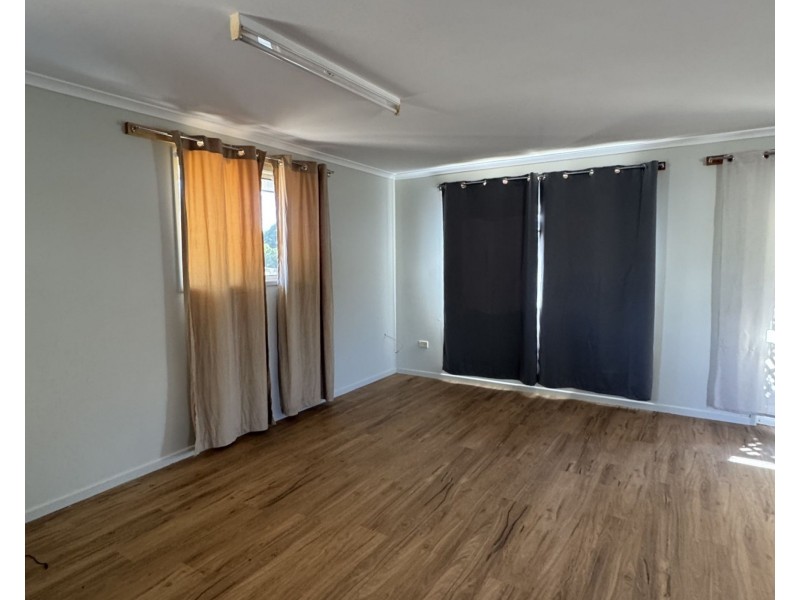 95A Sims Road, Avenell Heights QLD 4670