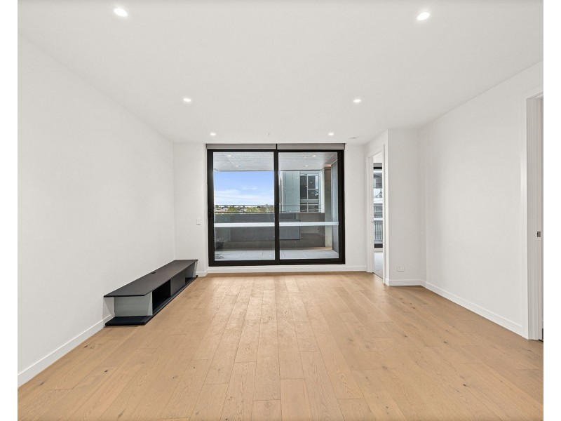 105 348 – 354 HAWTHORN ROAD, Caulfield South VIC 3162