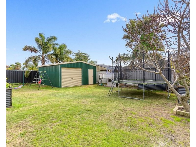 25 La Estrada Way, Port Kennedy WA 6172