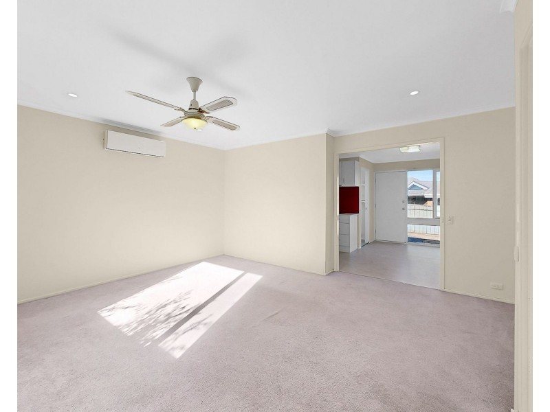 18 Tremlow Crescent, Ambarvale NSW 2560