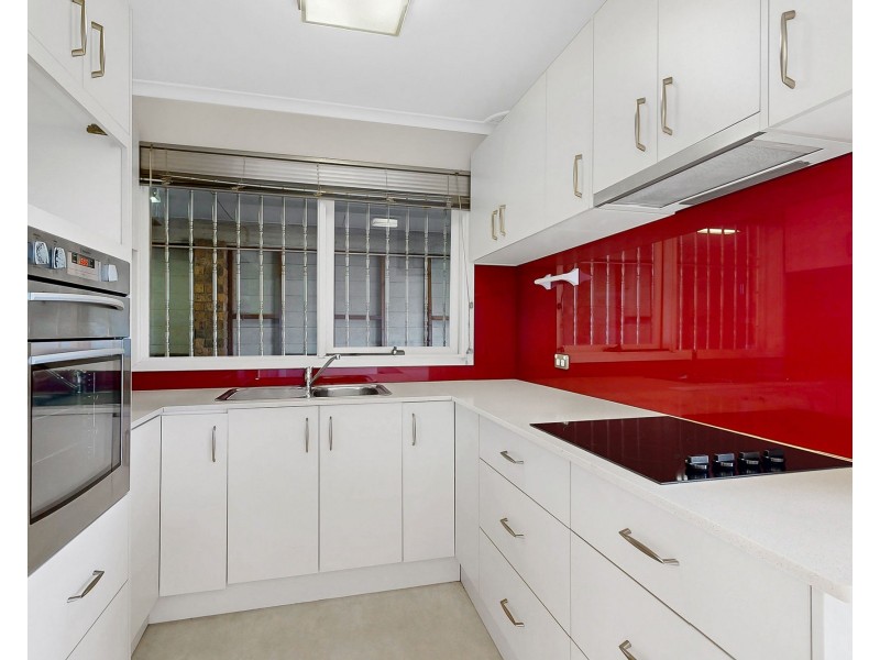 18 Tremlow Crescent, Ambarvale NSW 2560