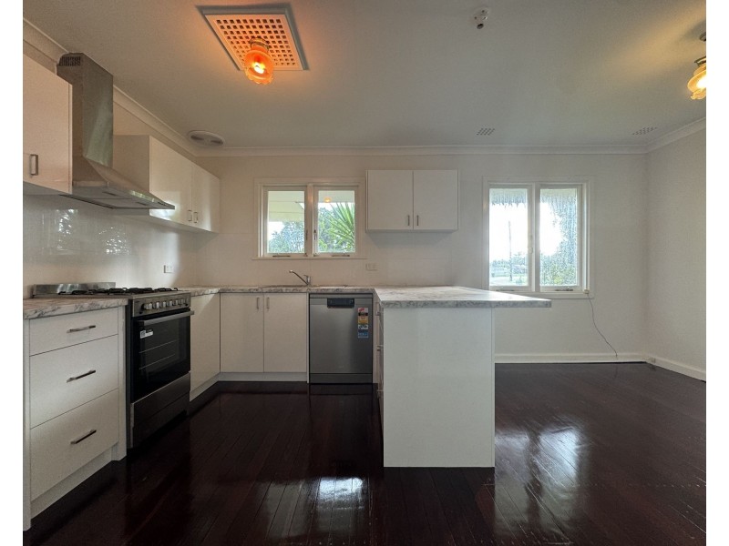 11 Ballina Way, Armadale WA 6112