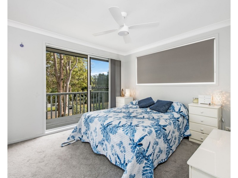 7 Tarwarri Road,, Summerland Point NSW 2259