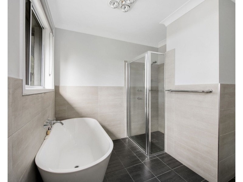 7 Tarwarri Road,, Summerland Point NSW 2259