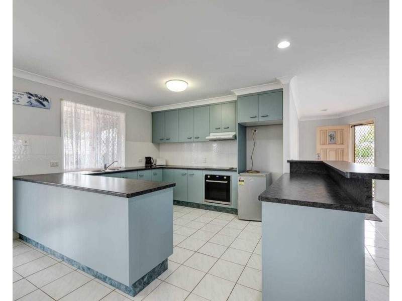 1 Cocas Drive, Avoca QLD 4670