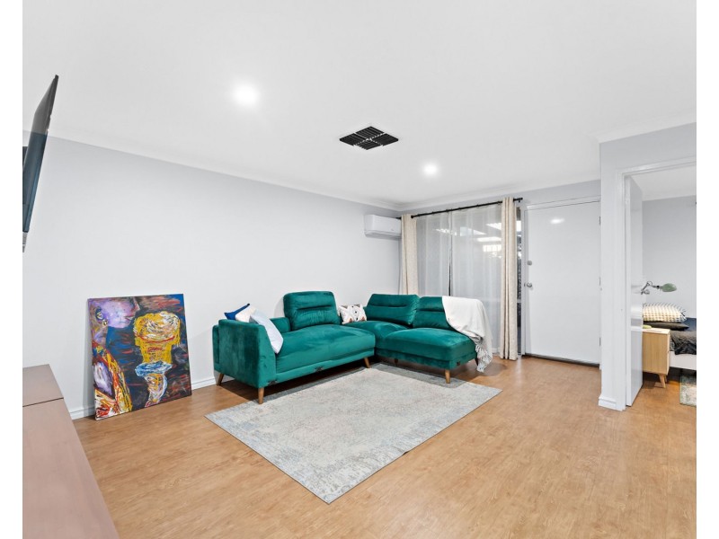 14A Young Street, Gosnells WA 6110