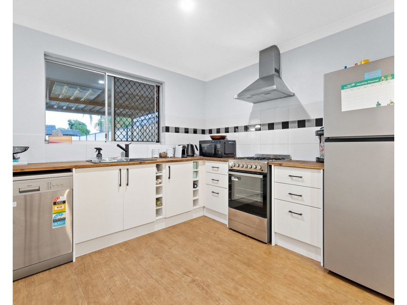 14A Young Street, Gosnells WA 6110